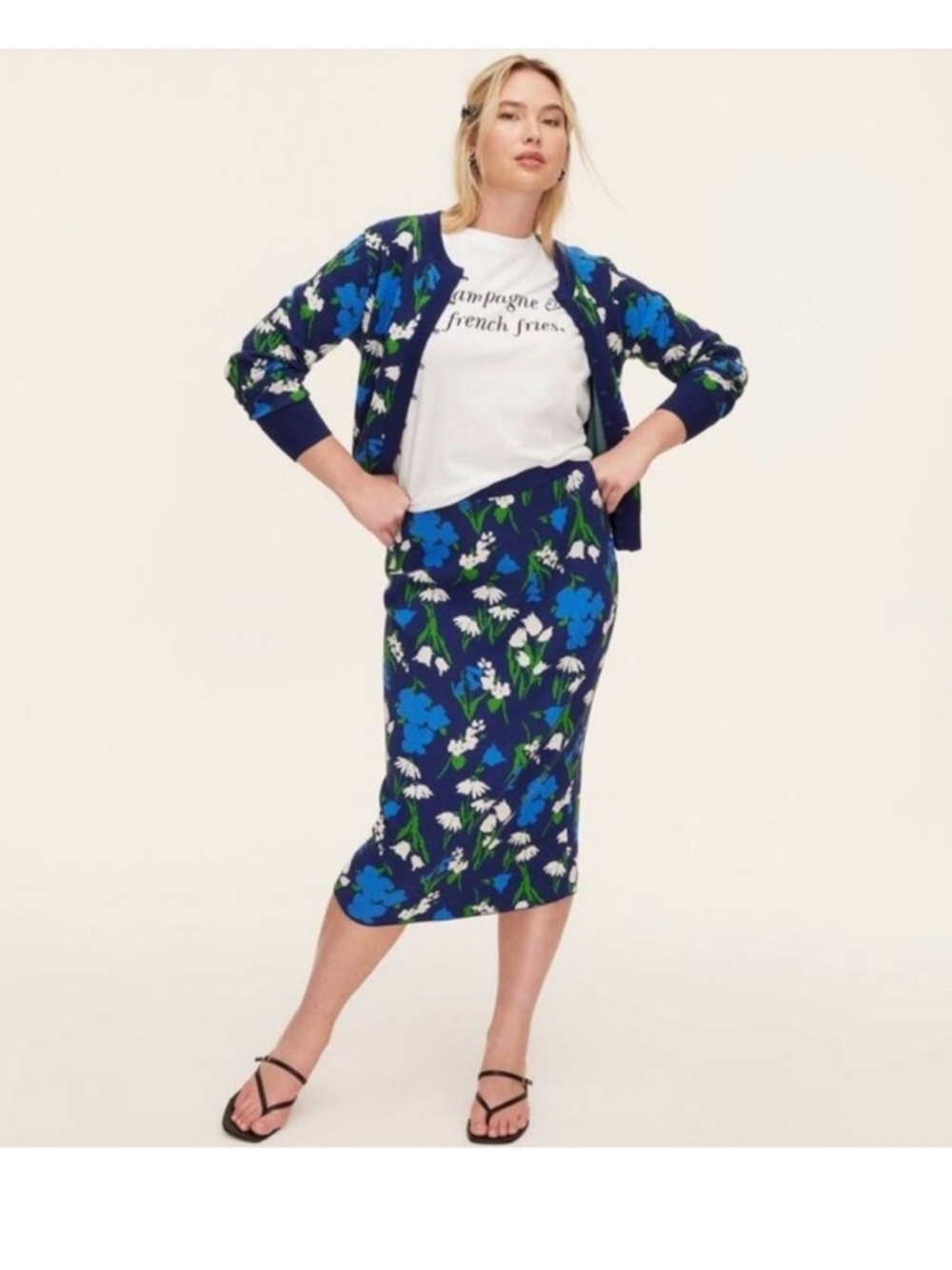 kate spade Blue, Green and White floral knit midi skirt Size Medium